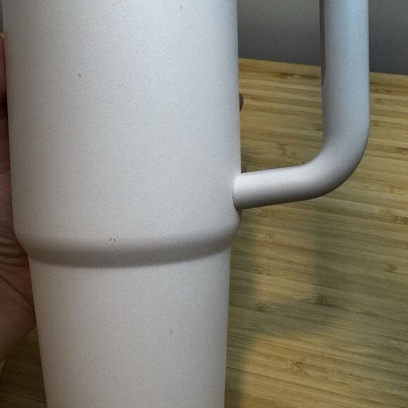 Stanley Quencher H2.0 Cream Stainless Steel 30 oz. Tumbler - Picture 8 of 9